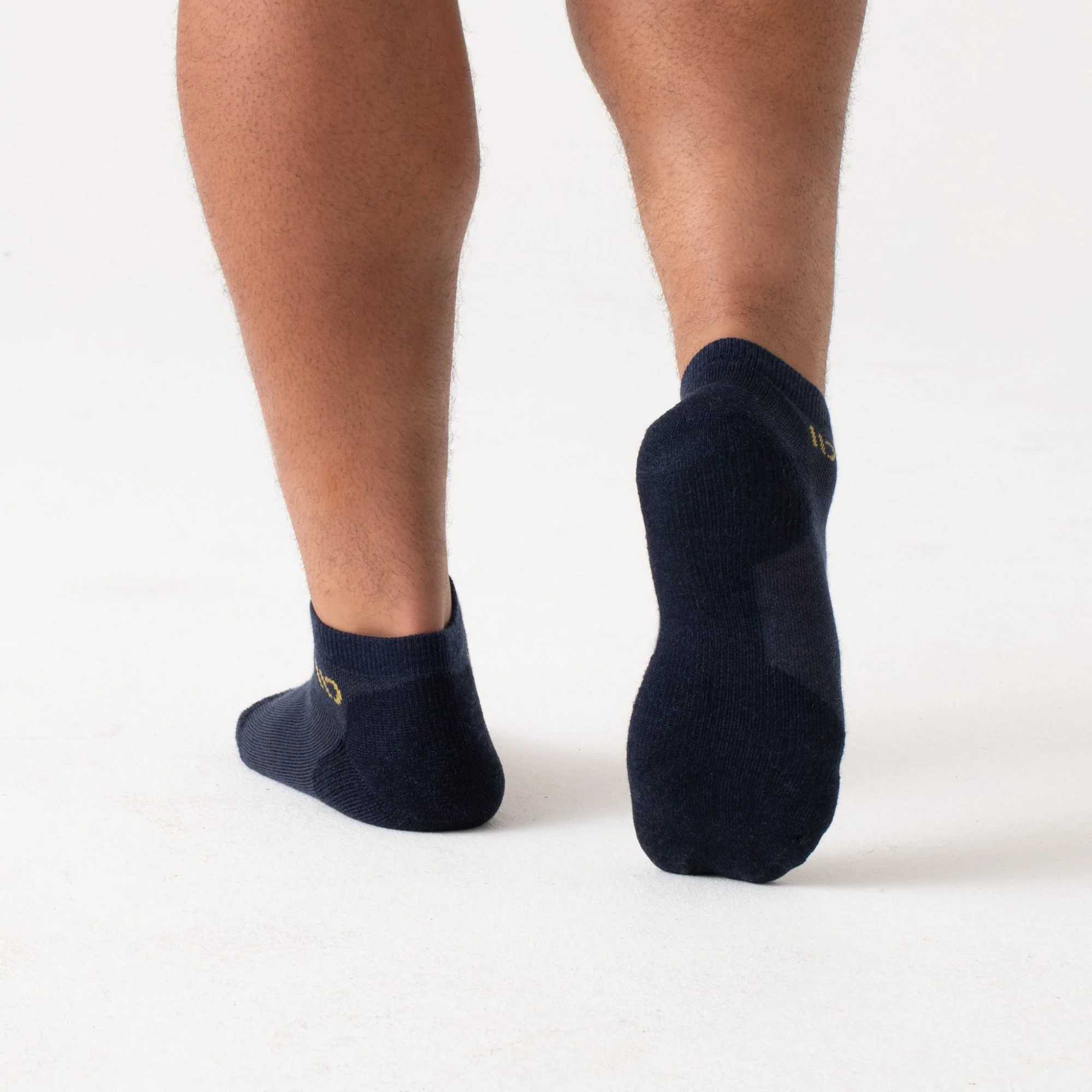 Men's Solid Cushioned Ankle 3-Pack - Image 7