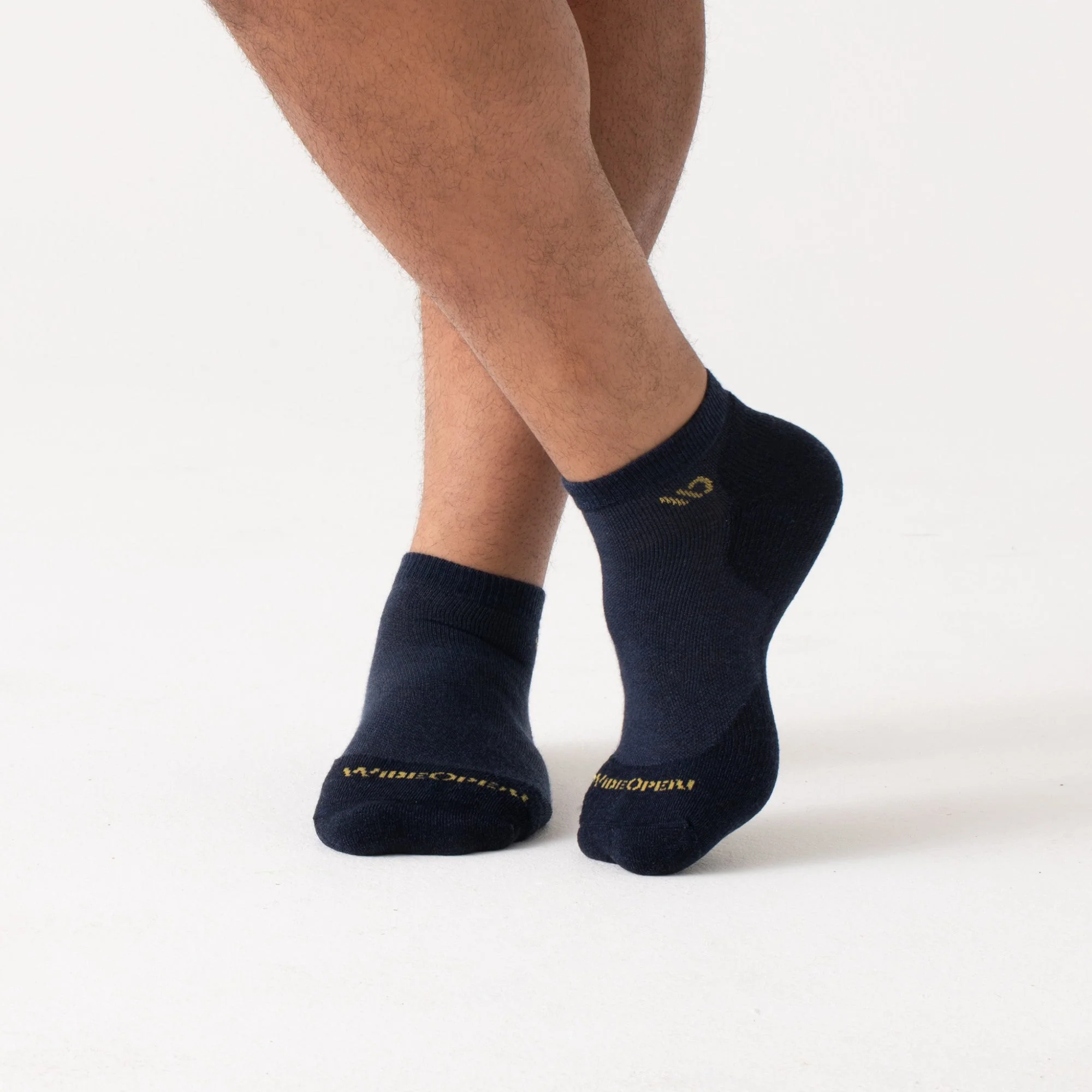 Men's Solid Cushioned No Show 6-Pack - Image 4