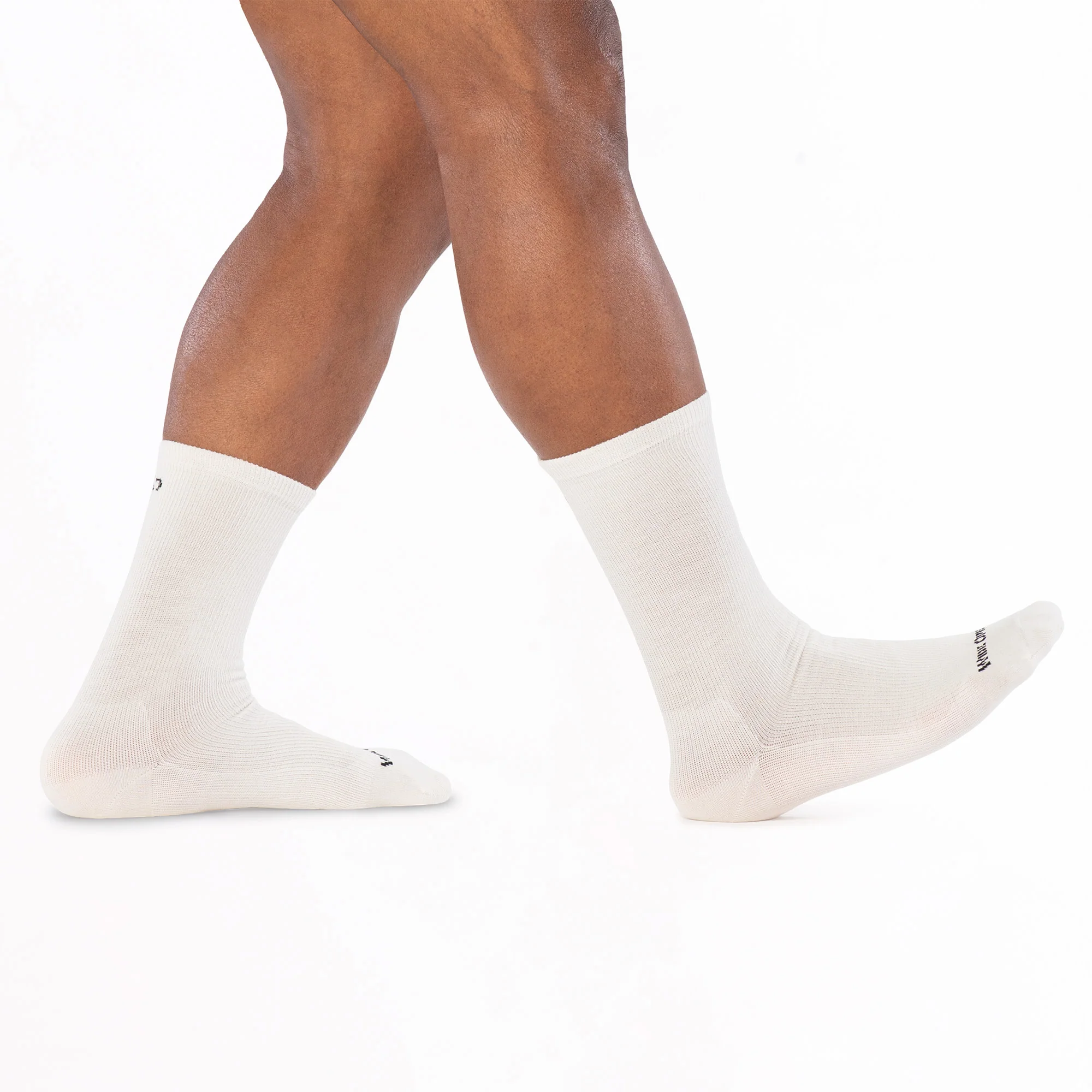 Men's Solid Lightweight Crew Socks - Image 12