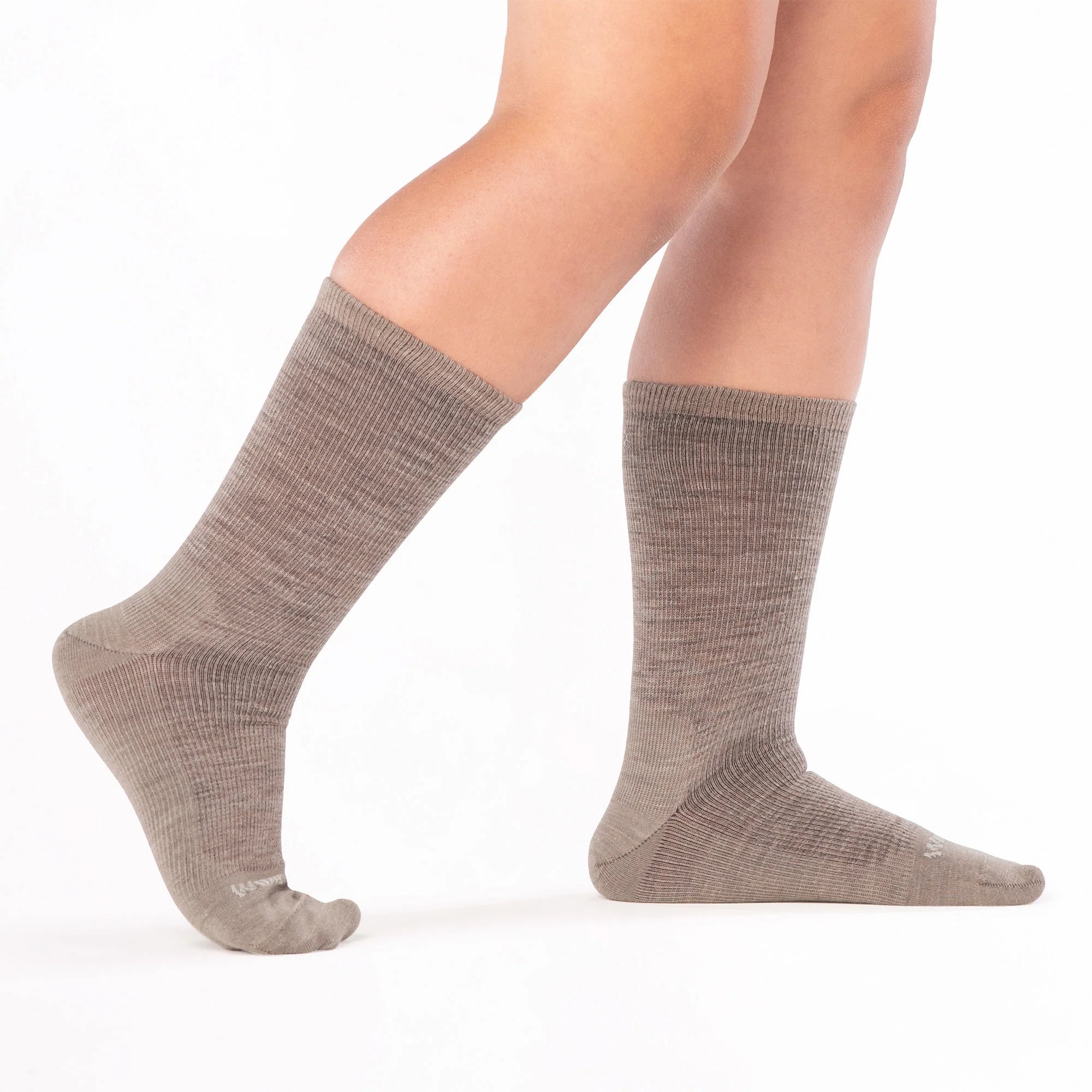 Men's Solid Lightweight Crew Socks - Image 7