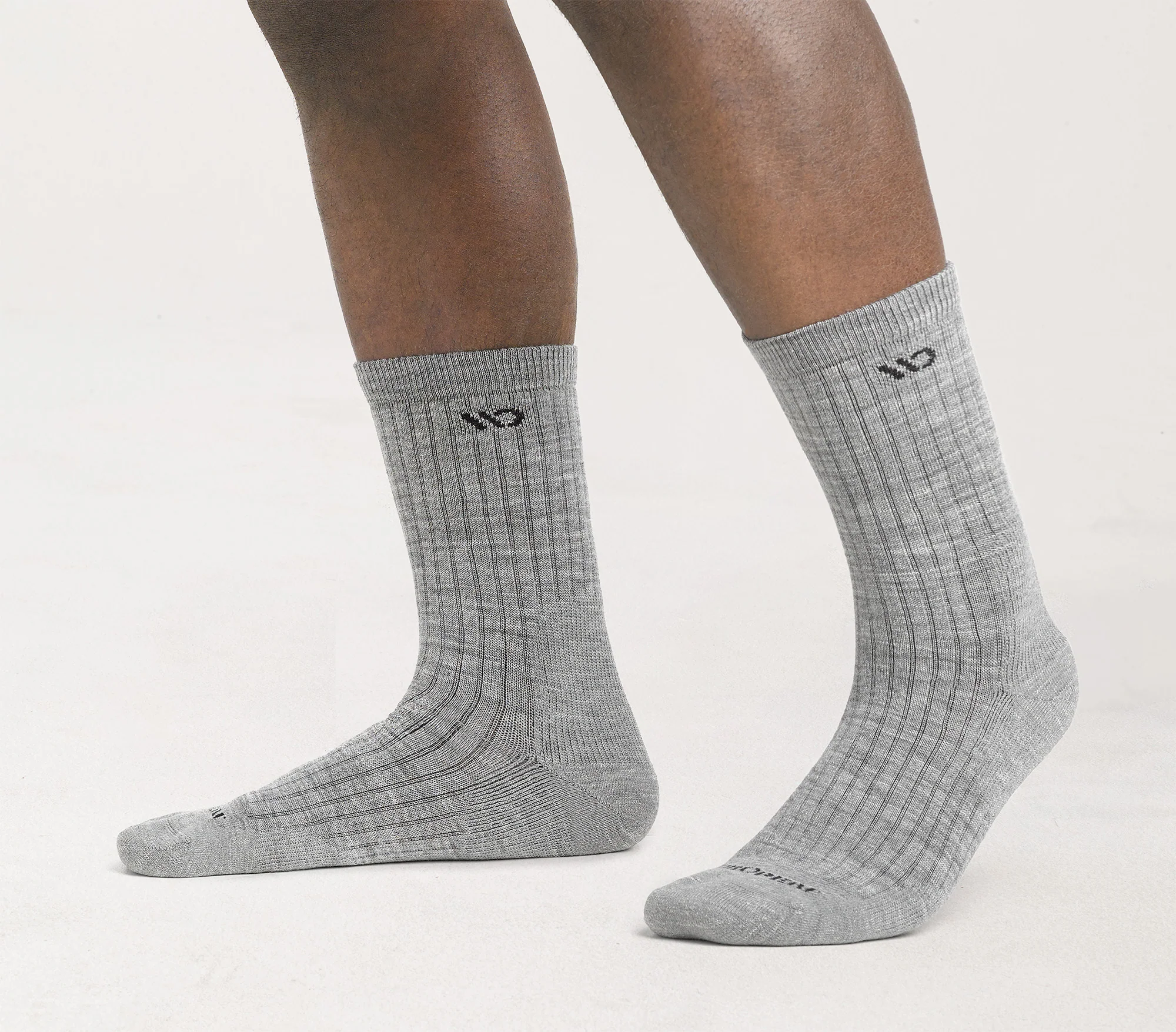 Men's Solid Cushioned Micro Crew Socks - Image 17