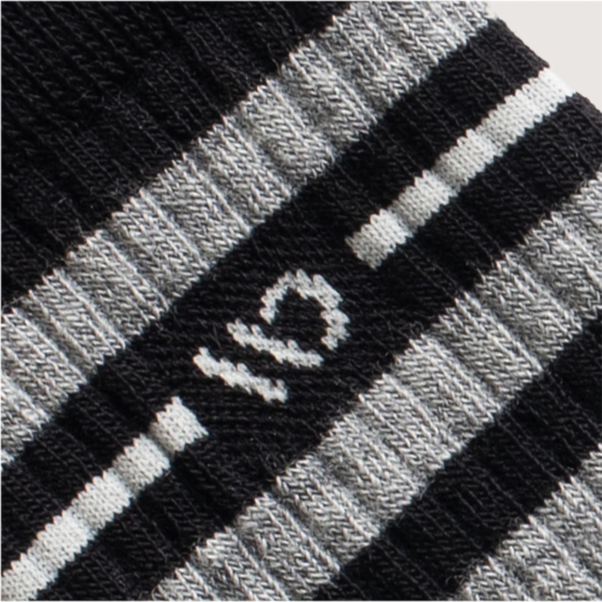 Men's Vintage Stripe Cushioned Crew Socks - Image 11