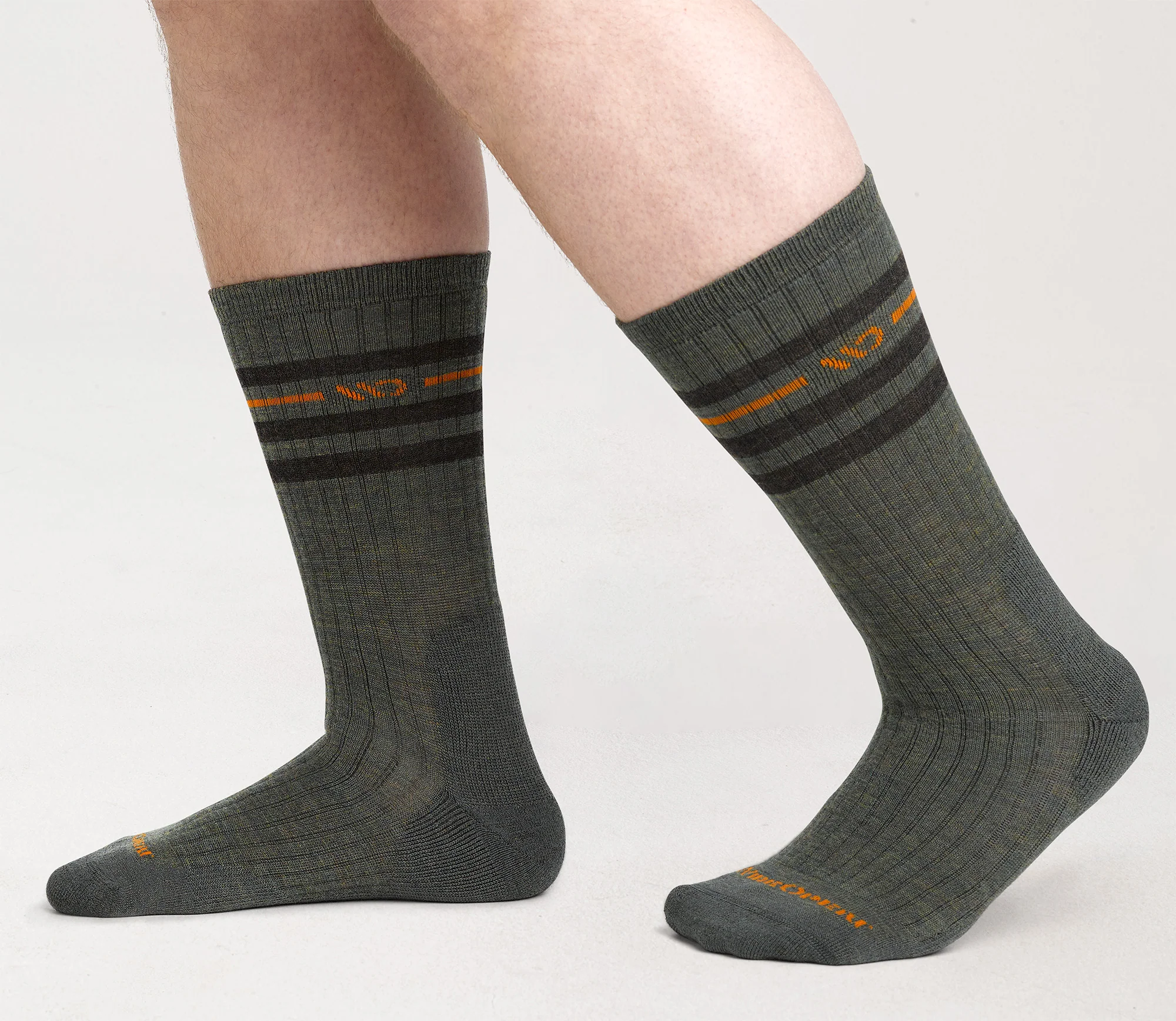 Men's Vintage Stripe Cushioned Crew Socks - Image 13