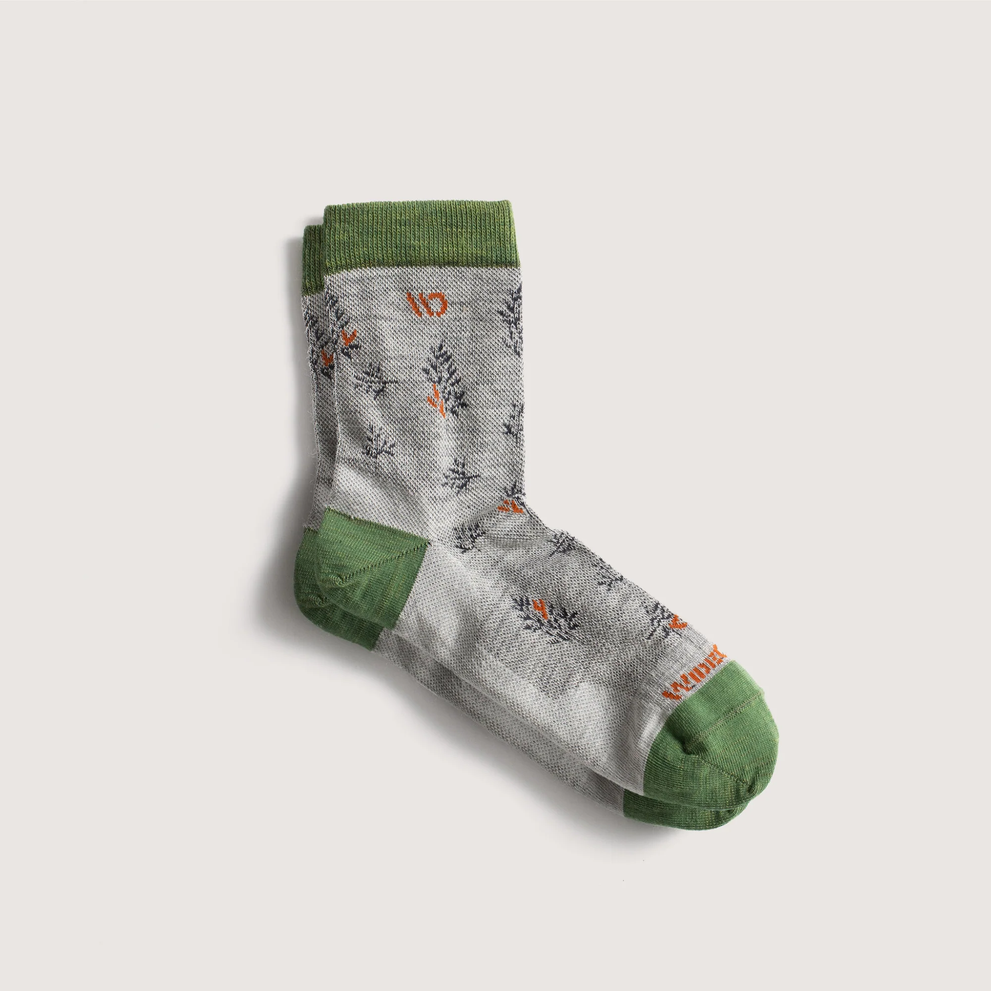 Women's Foliage No Cushion Micro Crew Socks - Image 17