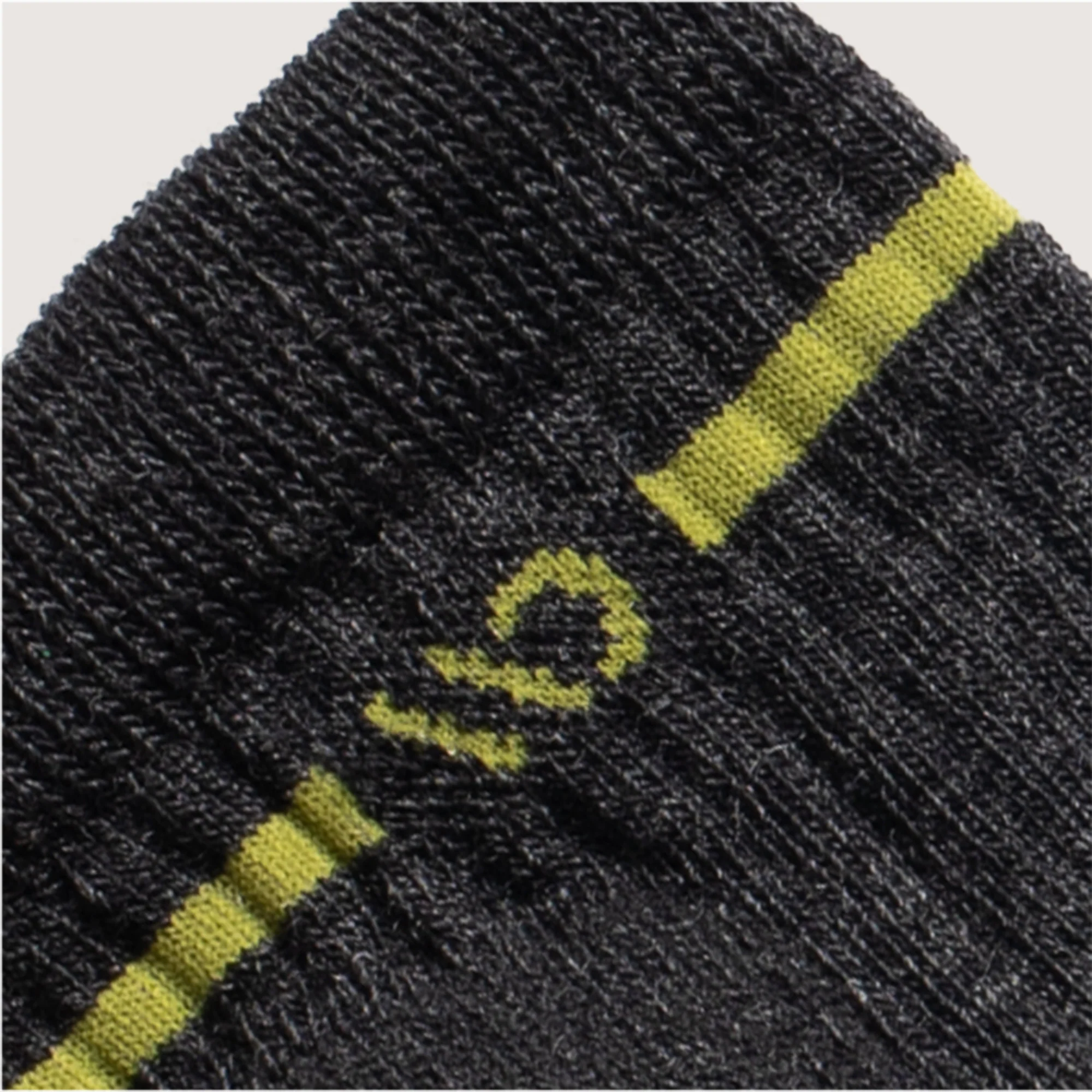 Women's Single Stripe Cushioned Quarter Socks - Image 16