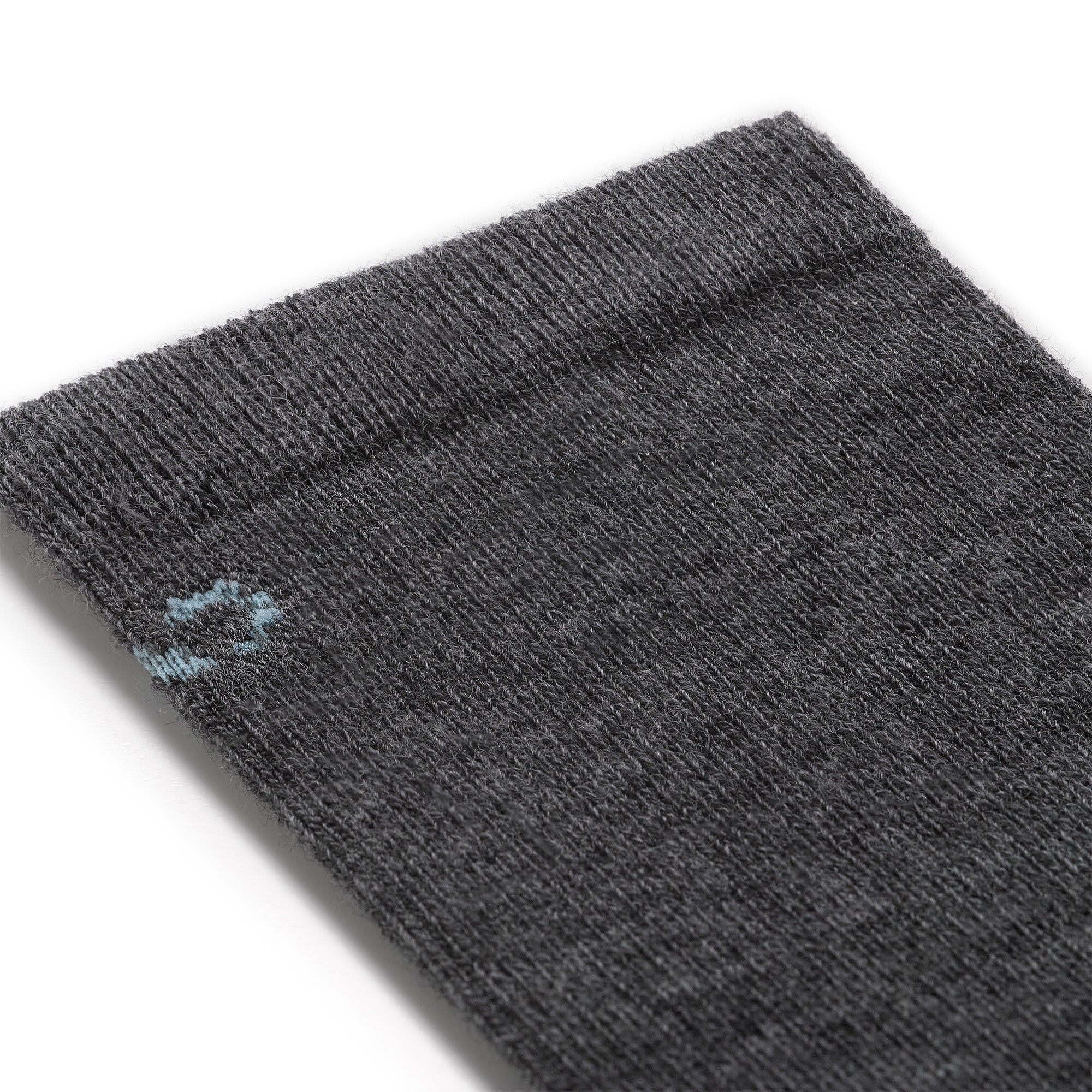 Women's Solid Basic Lightweight Crew Socks - Image 25