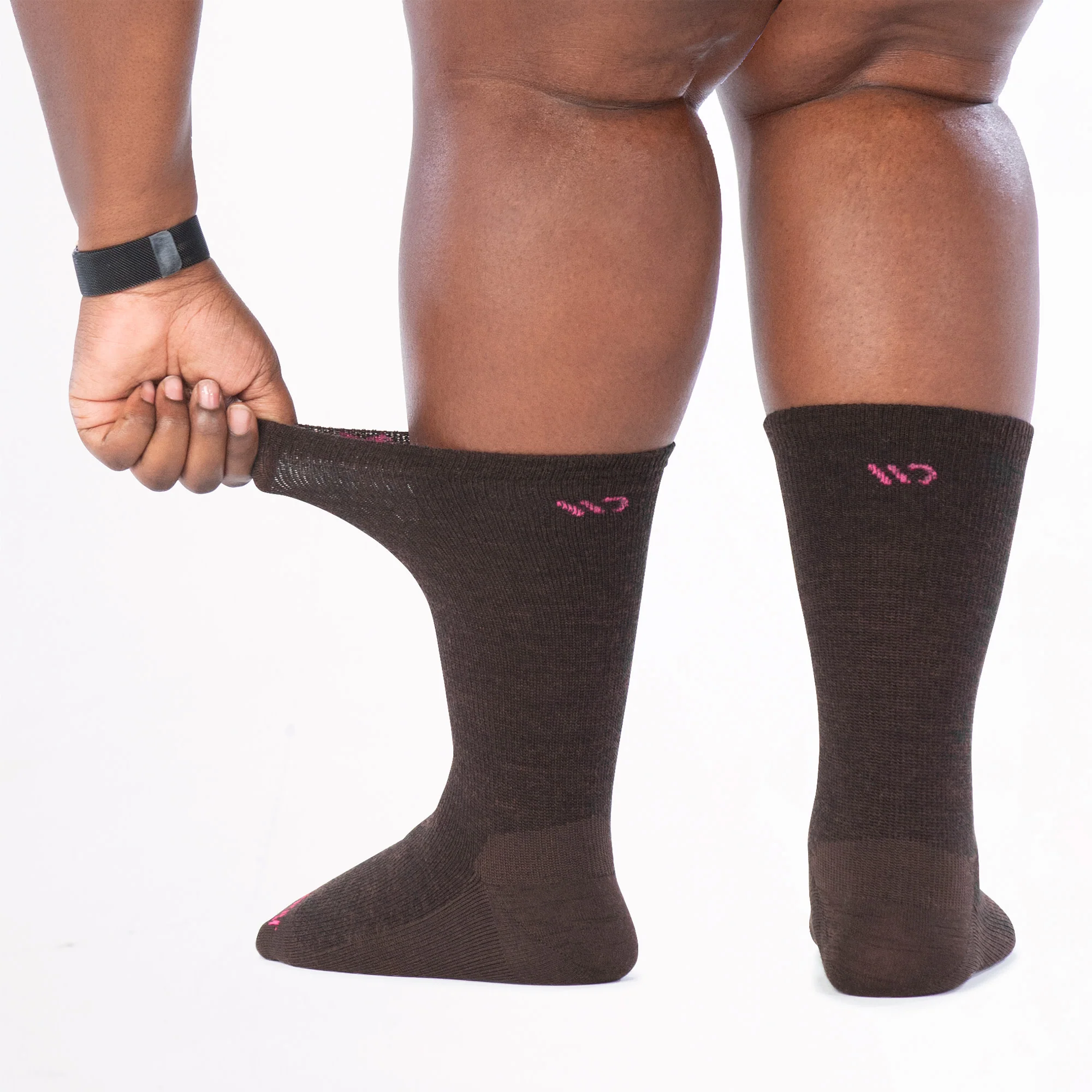 Women's Solid Basic Lightweight Crew Socks - Image 28