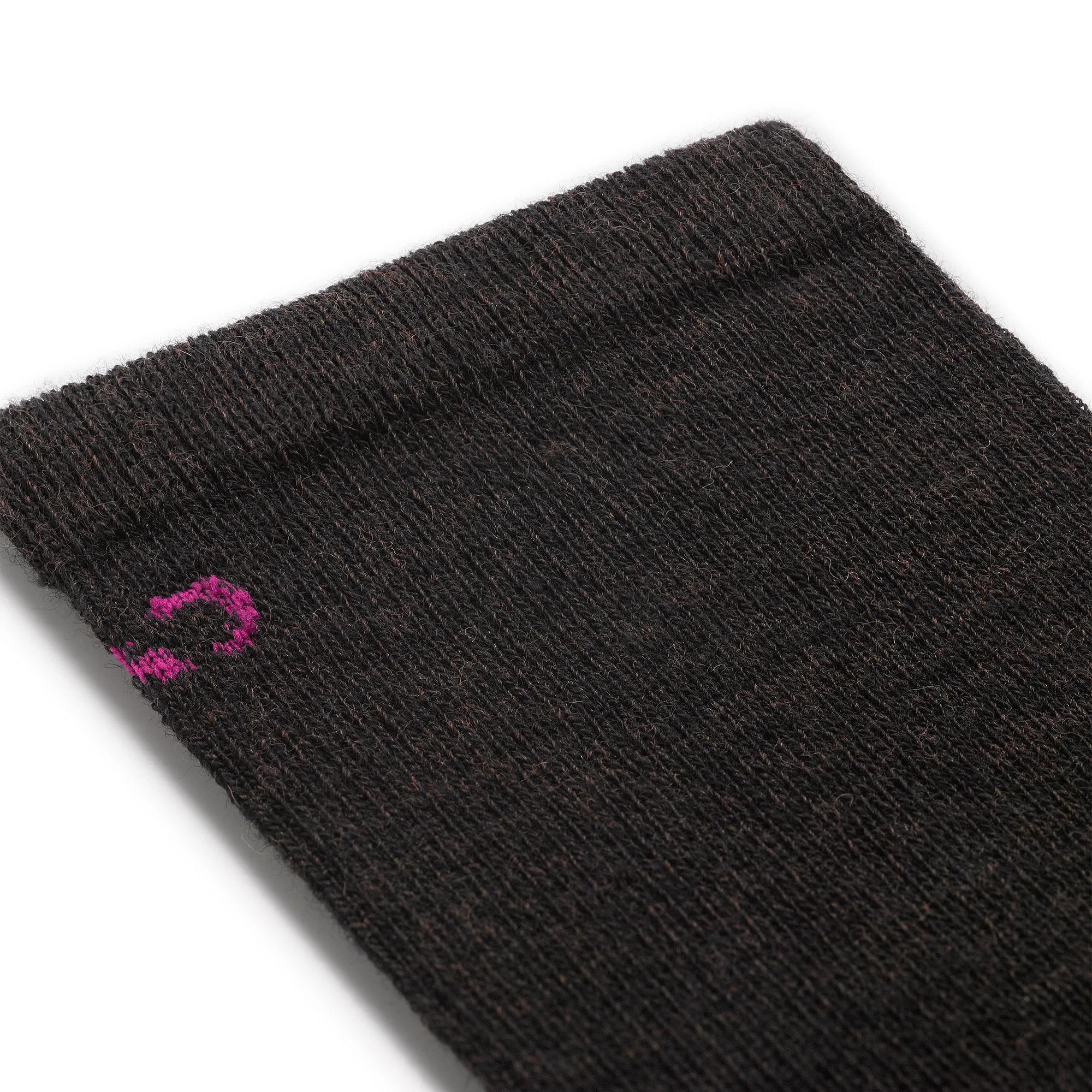 Women's Solid Basic Lightweight Crew Socks - Image 30