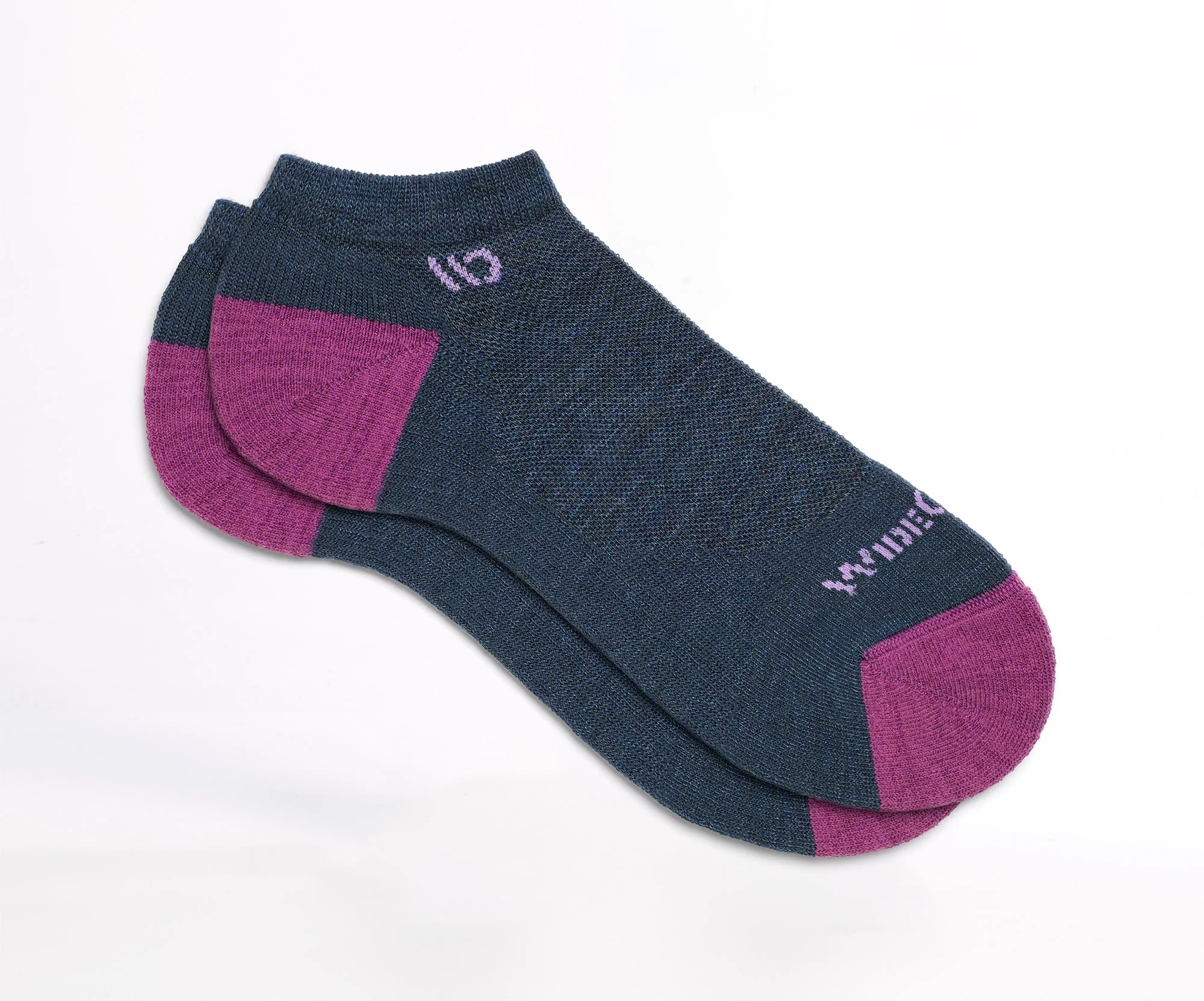 Women's Solid Cushioned Ankle Socks - Image 16