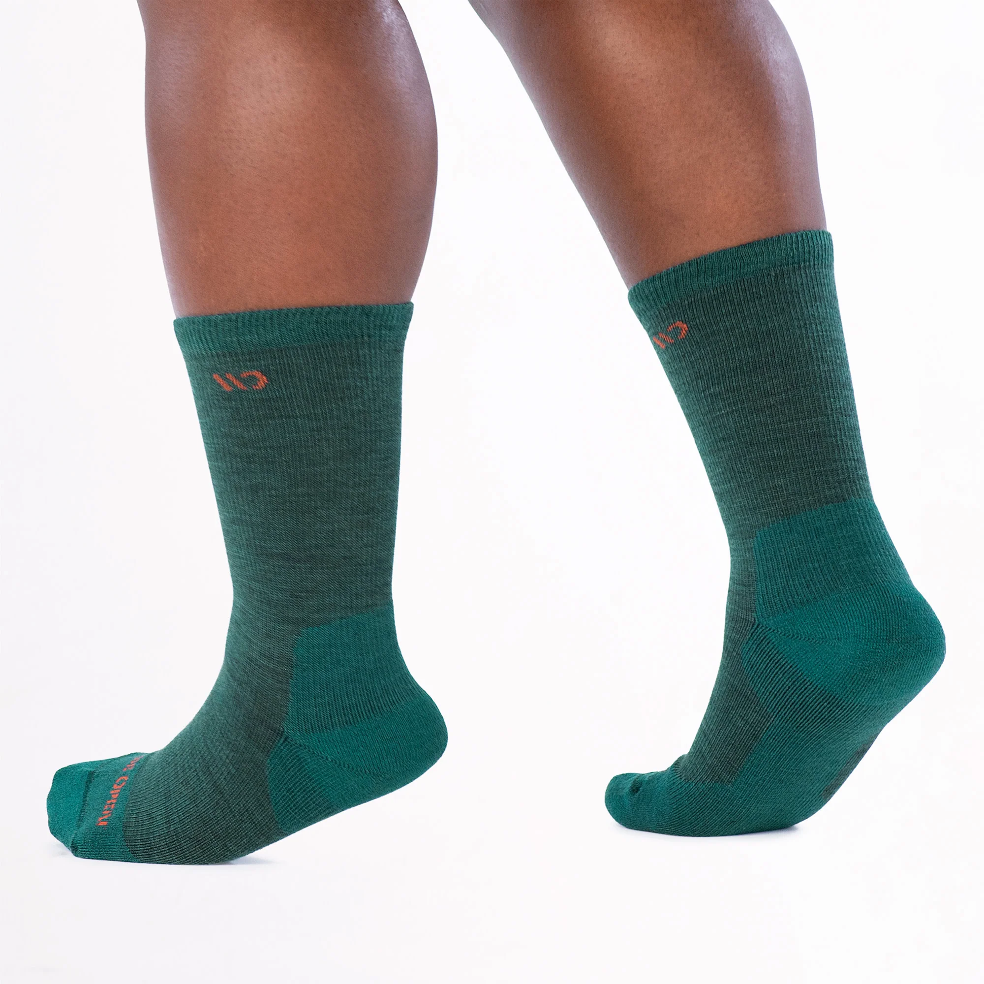 Women's Solid Cushioned Crew Socks - Image 26