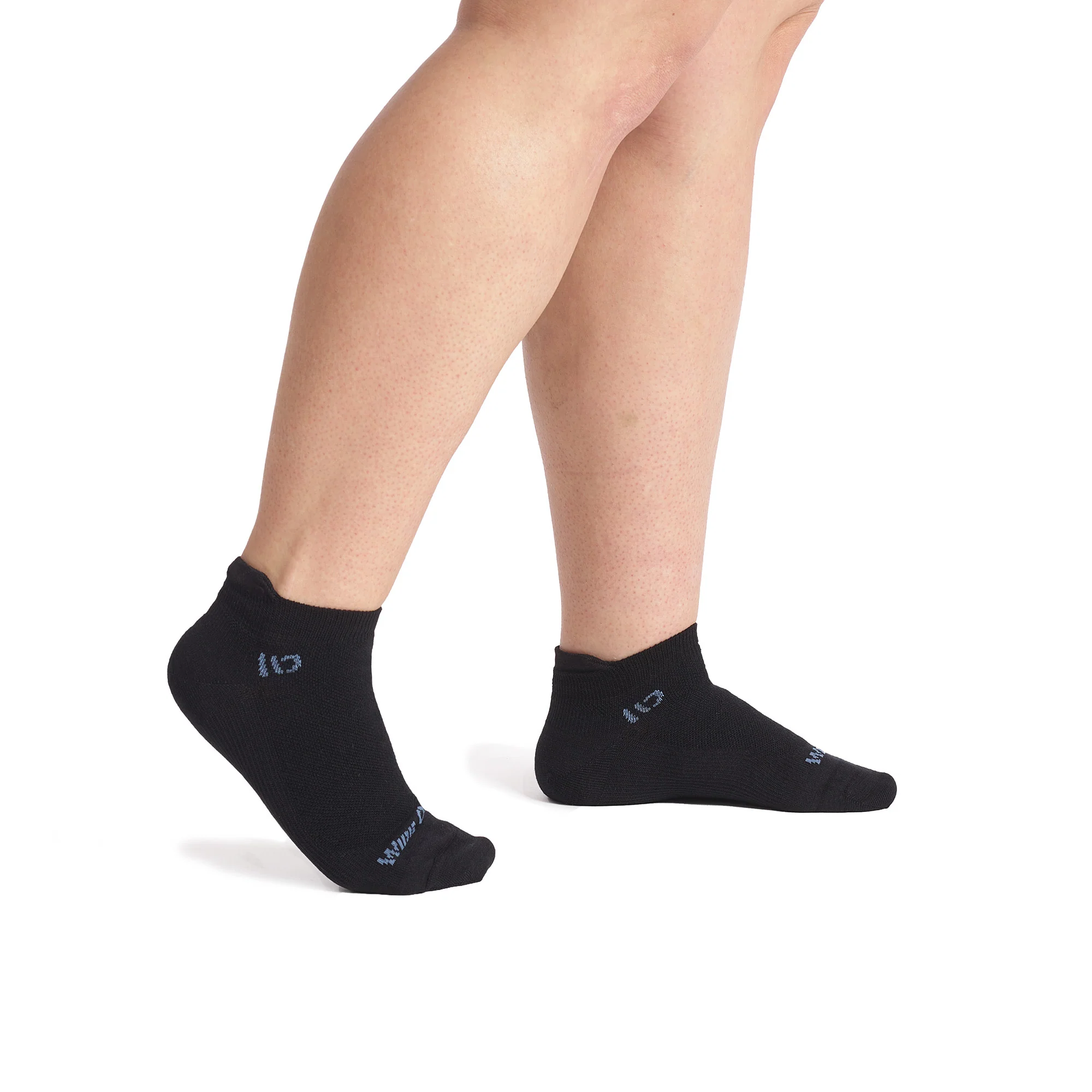 Women's Solid Lightweight Ankle Socks - Image 19