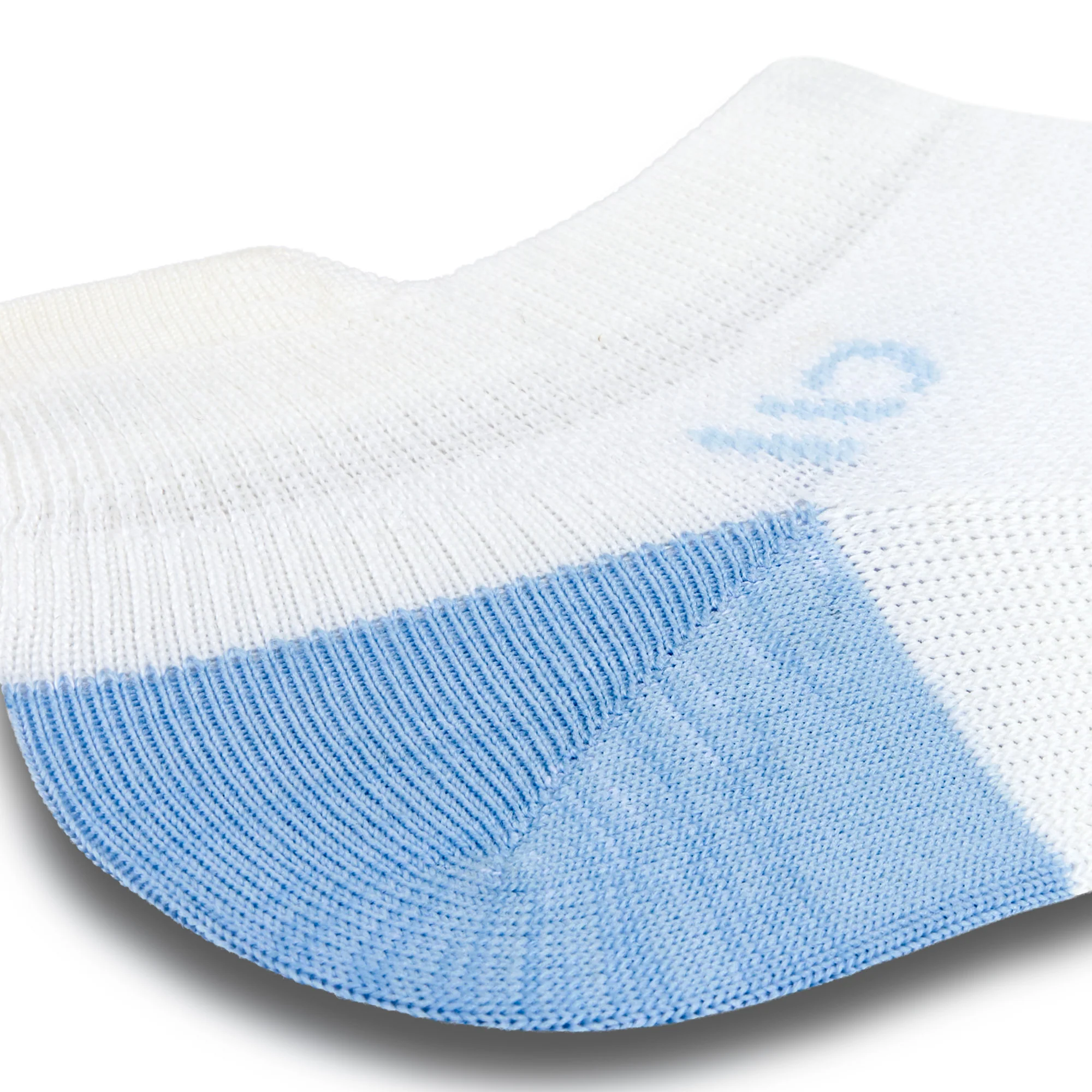 Women's Solid Lightweight Ankle Socks - Image 5