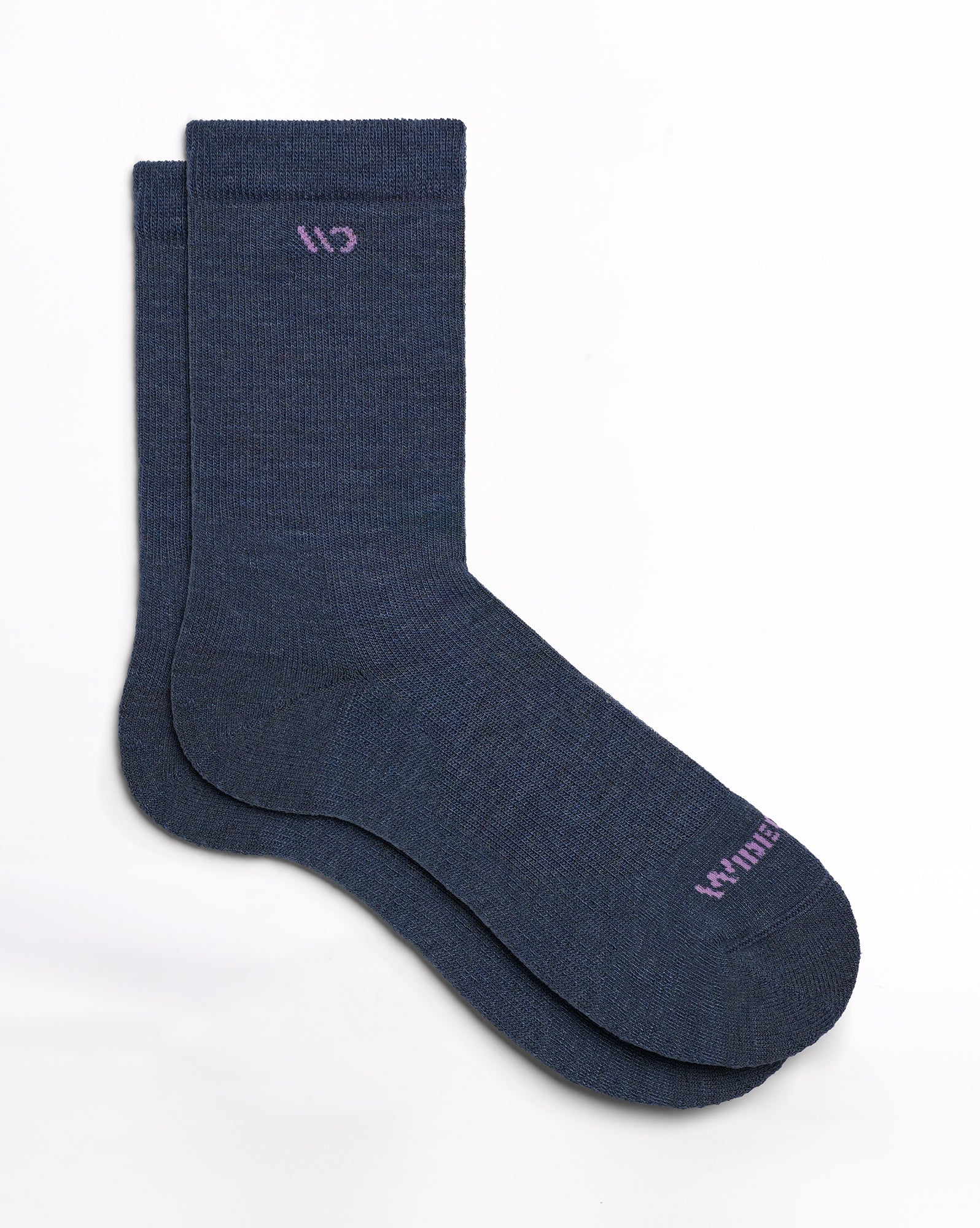Women's Solid Cushioned Crew Socks - Image 14
